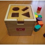 型はめパズルはおもしろい!1歳前から長く遊べる知育玩具。